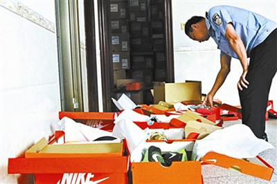 海淘名牌卻買來(lái)山寨貨:莆田高仿鞋物流造假虛構(gòu)海外發(fā)貨地(組圖)